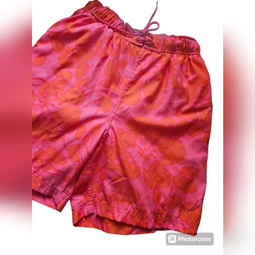 NAUTICA Men's lined swim trunks in Bright orange and hot pink size M